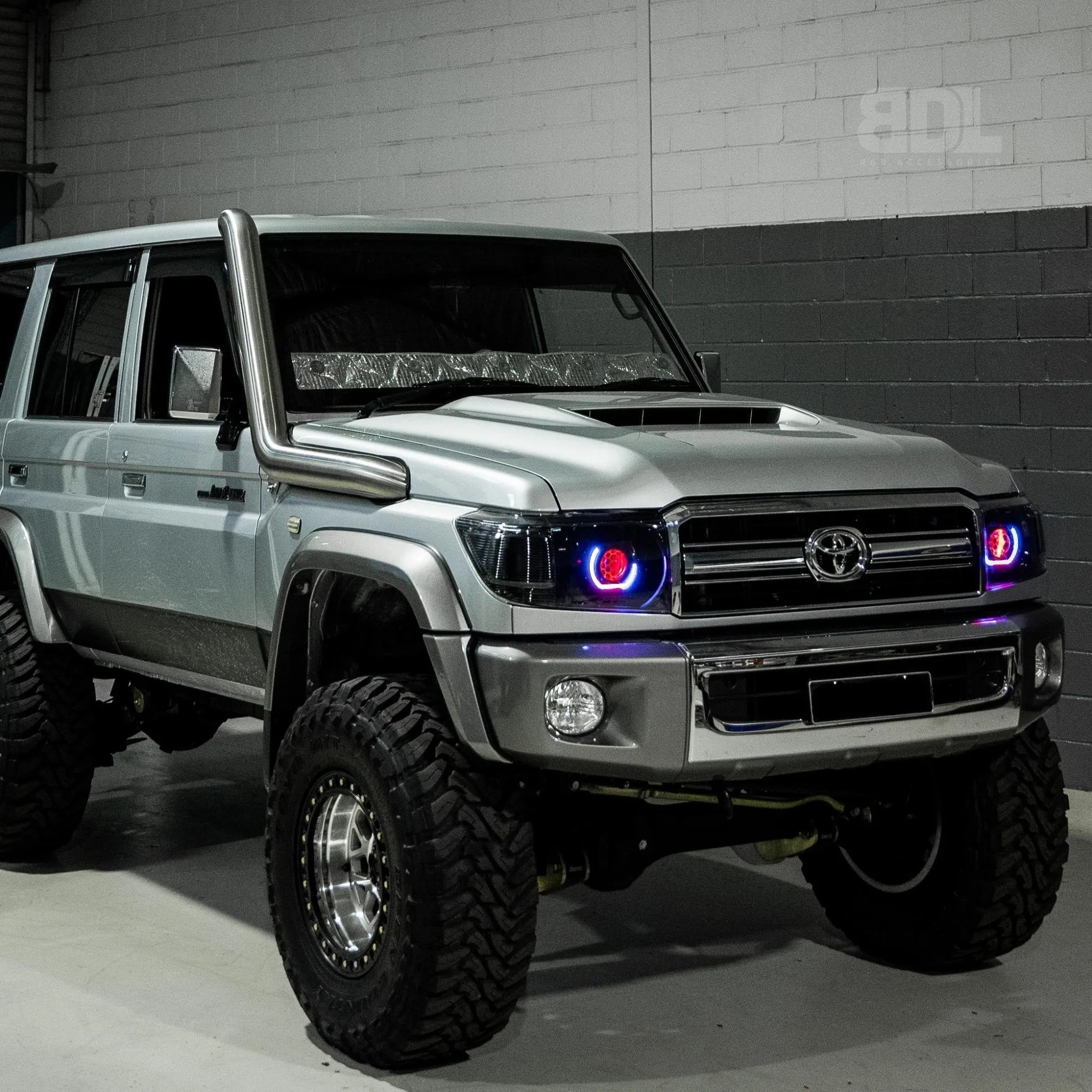 Bi-LED 'Angry Eye' Headlight Retrofit DIY Kit