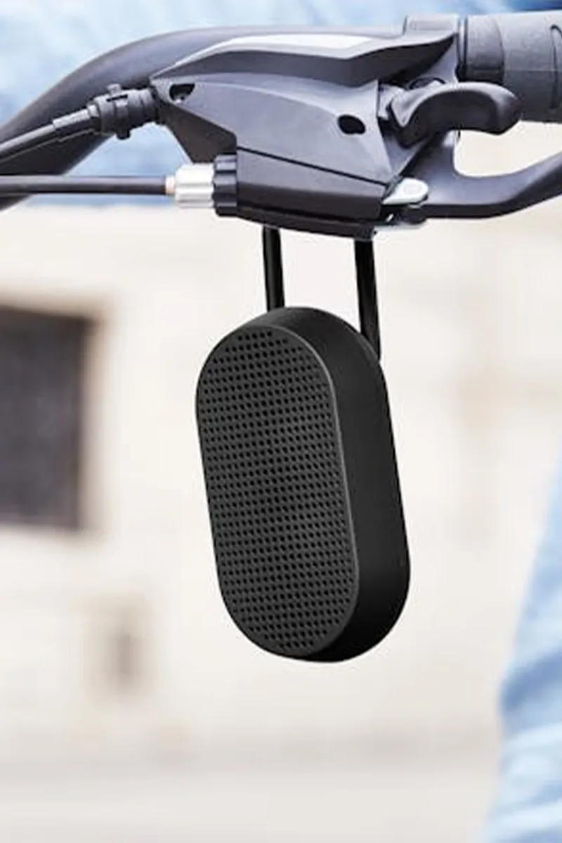 Mino T Bluetooth Speaker Carabiner - Black