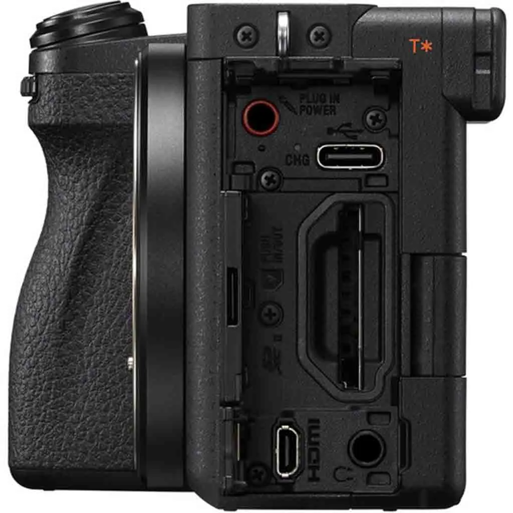 Sony Alpha A6700 18-135mm Kit